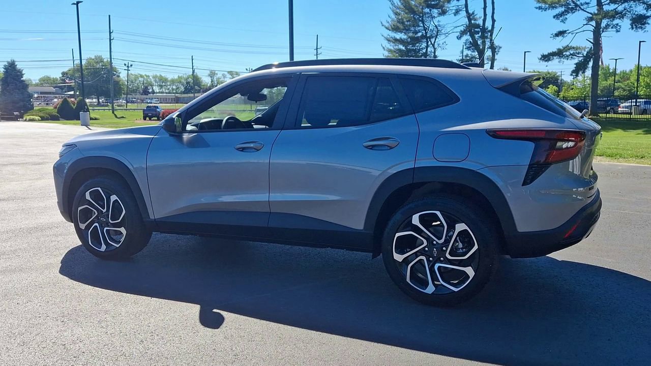2026 Chevrolet Trax RS - Photo 8