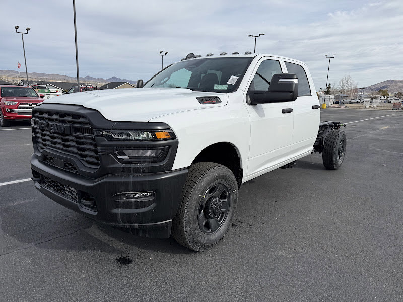 2026 RAM 3500 Tradesman 4X4 Crew Cab's photo