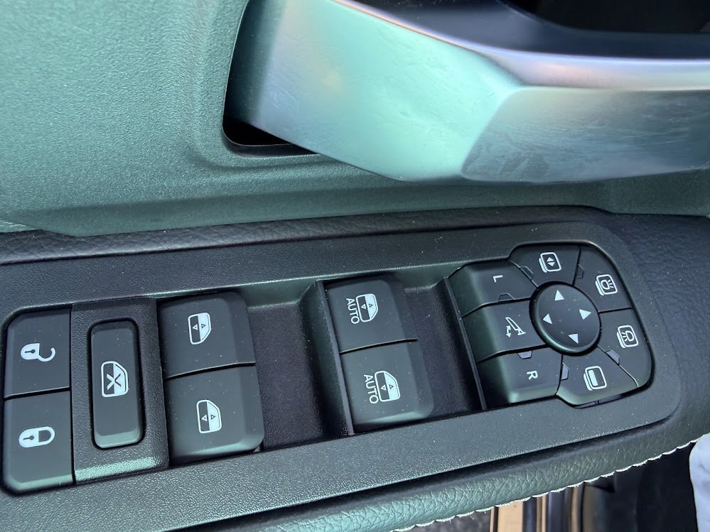 2026 RAM 2500 Big Horn - Photo 11