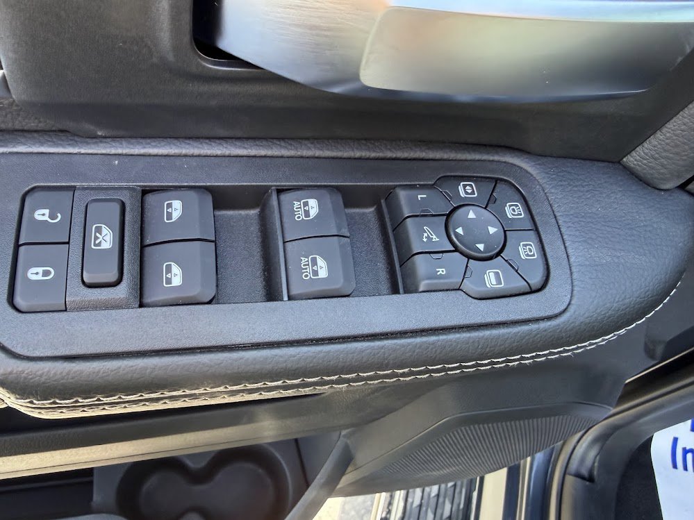 2026 RAM 2500 Big Horn - Photo 13