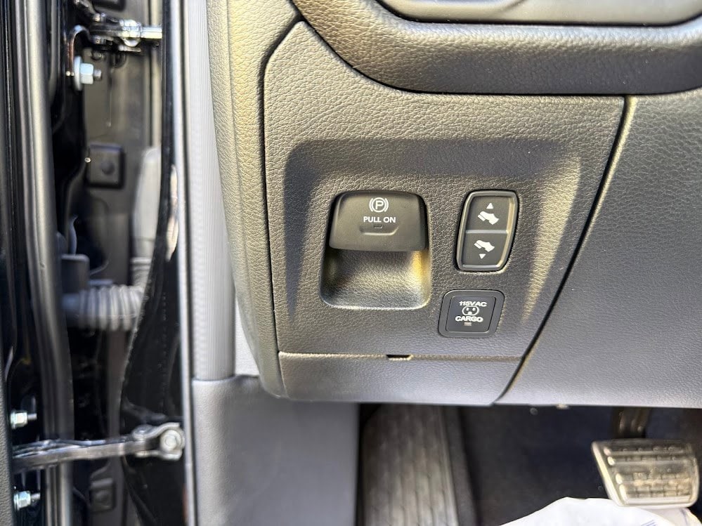 2026 RAM 1500 Rebel - Photo 14