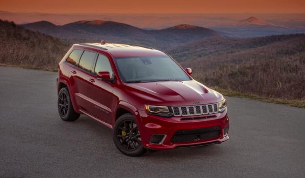 2019 Jeep Grand Cherokee Front Red Exterior.jpg