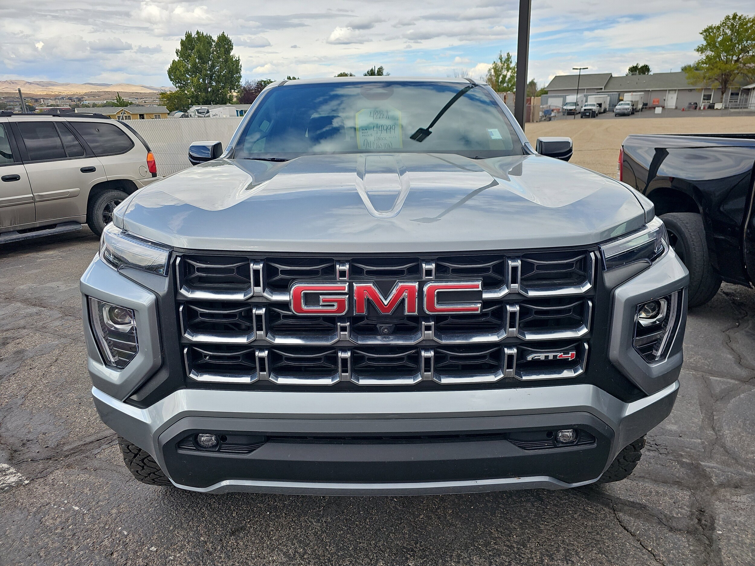 2024 Gmc Canyon AT4 photo 2