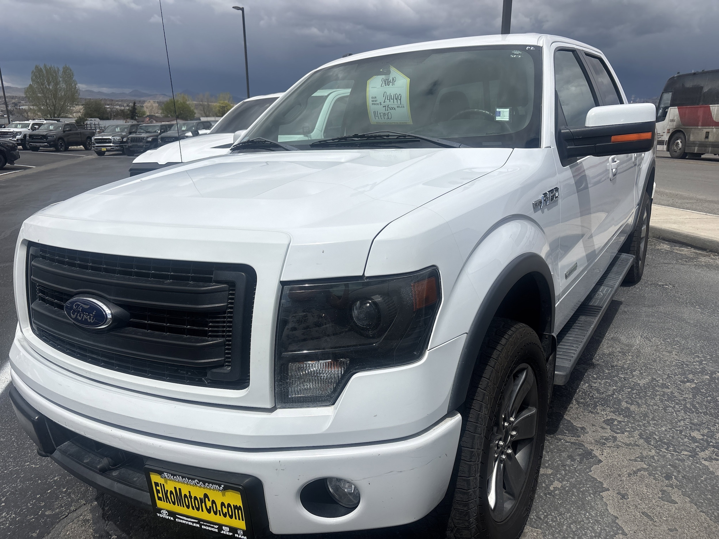 2014 Ford F-150 FX4 4x4 SuperCrew 157-in's photo