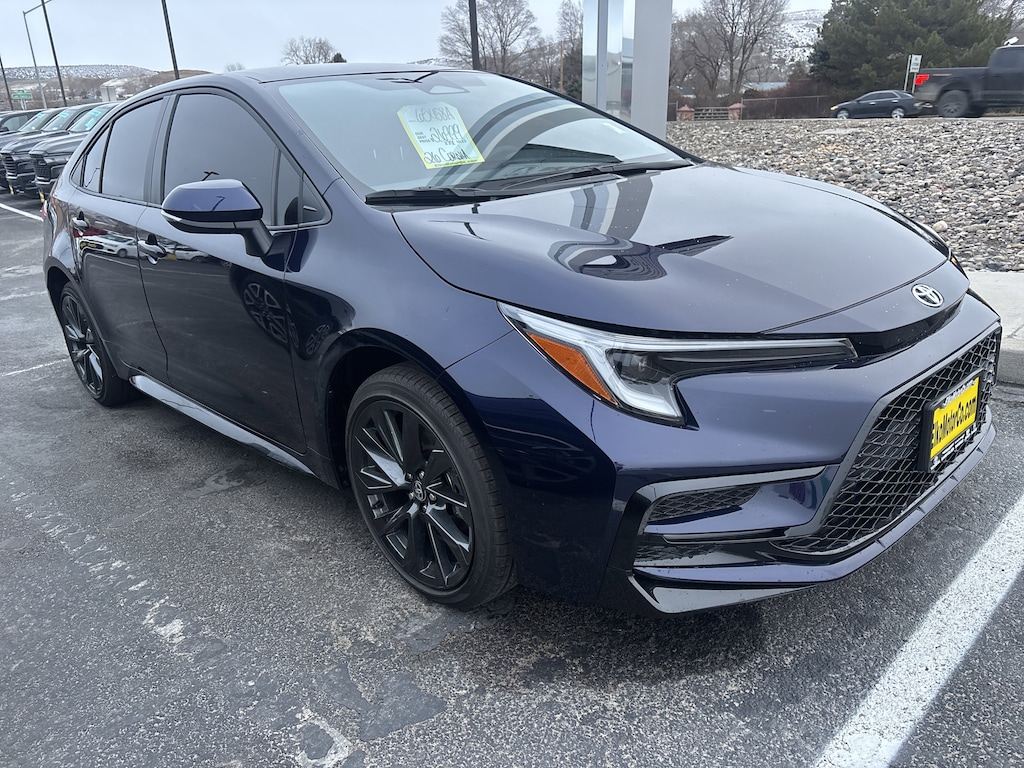 Used 2026 Toyota Corolla SE Sedan