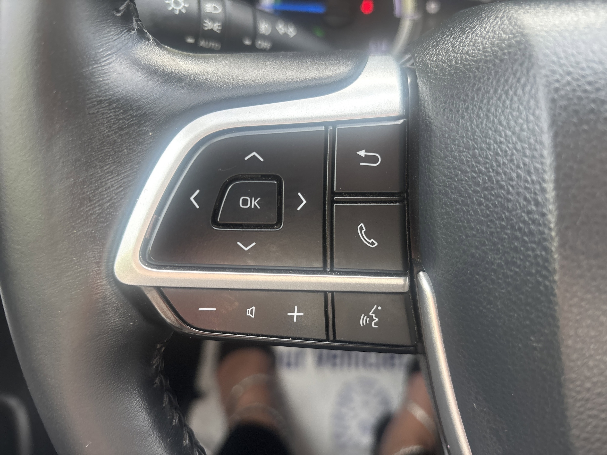 2024 Toyota Highlander XLE Nightshade - Photo 20