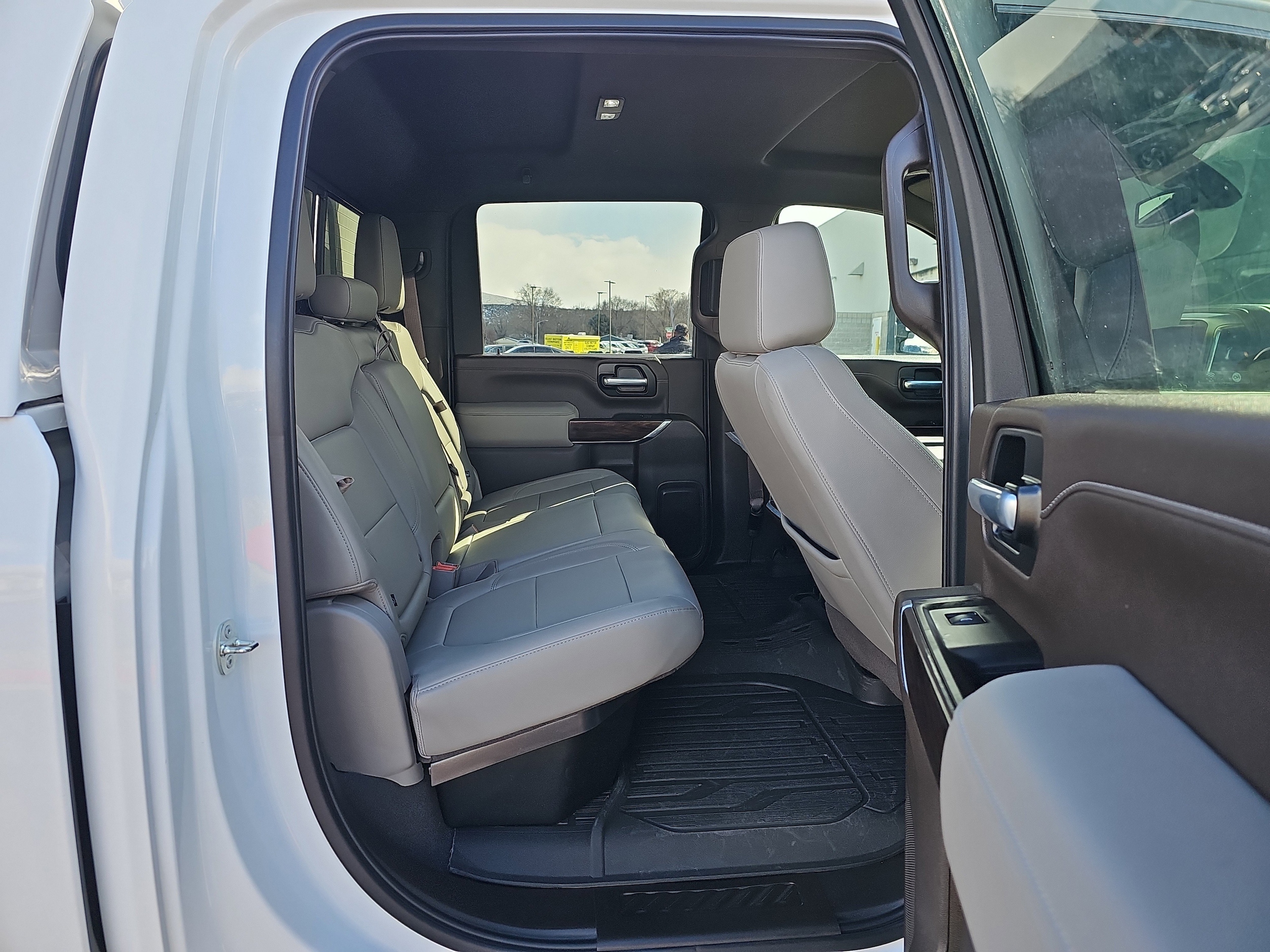 2021 GMC Sierra 2500HD SLT - Photo 11