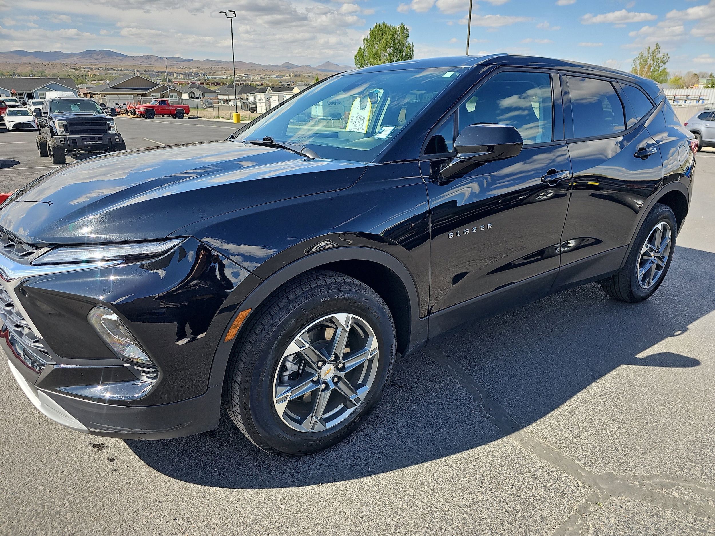 2025 Chevrolet Blazer 2.0T 2LT AWD's photo