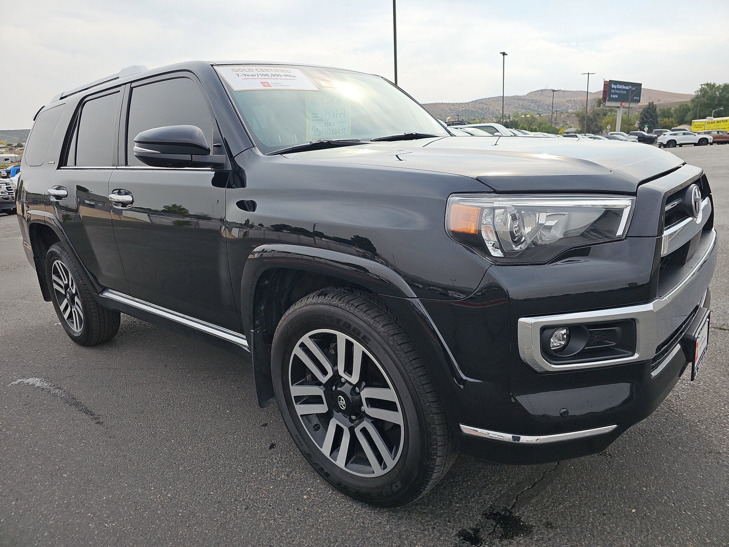 2023 Toyota 4Runner Limited photo 3