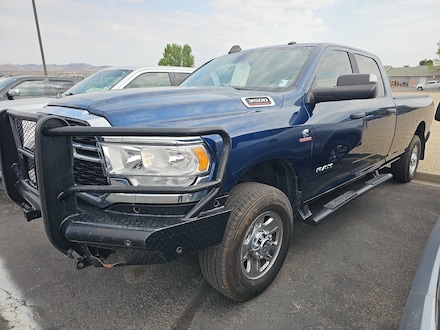 2022 Ram 3500 Big Horn Truck Crew Cab