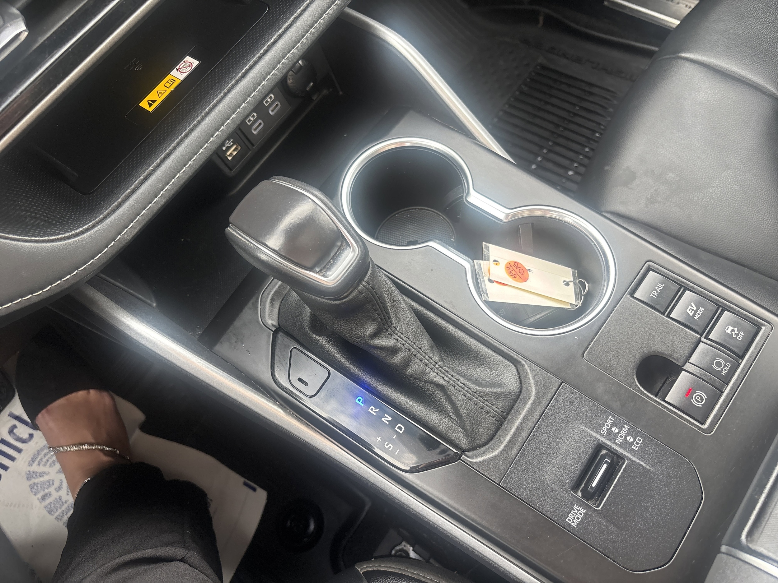 2024 Toyota Highlander XLE Nightshade - Photo 27