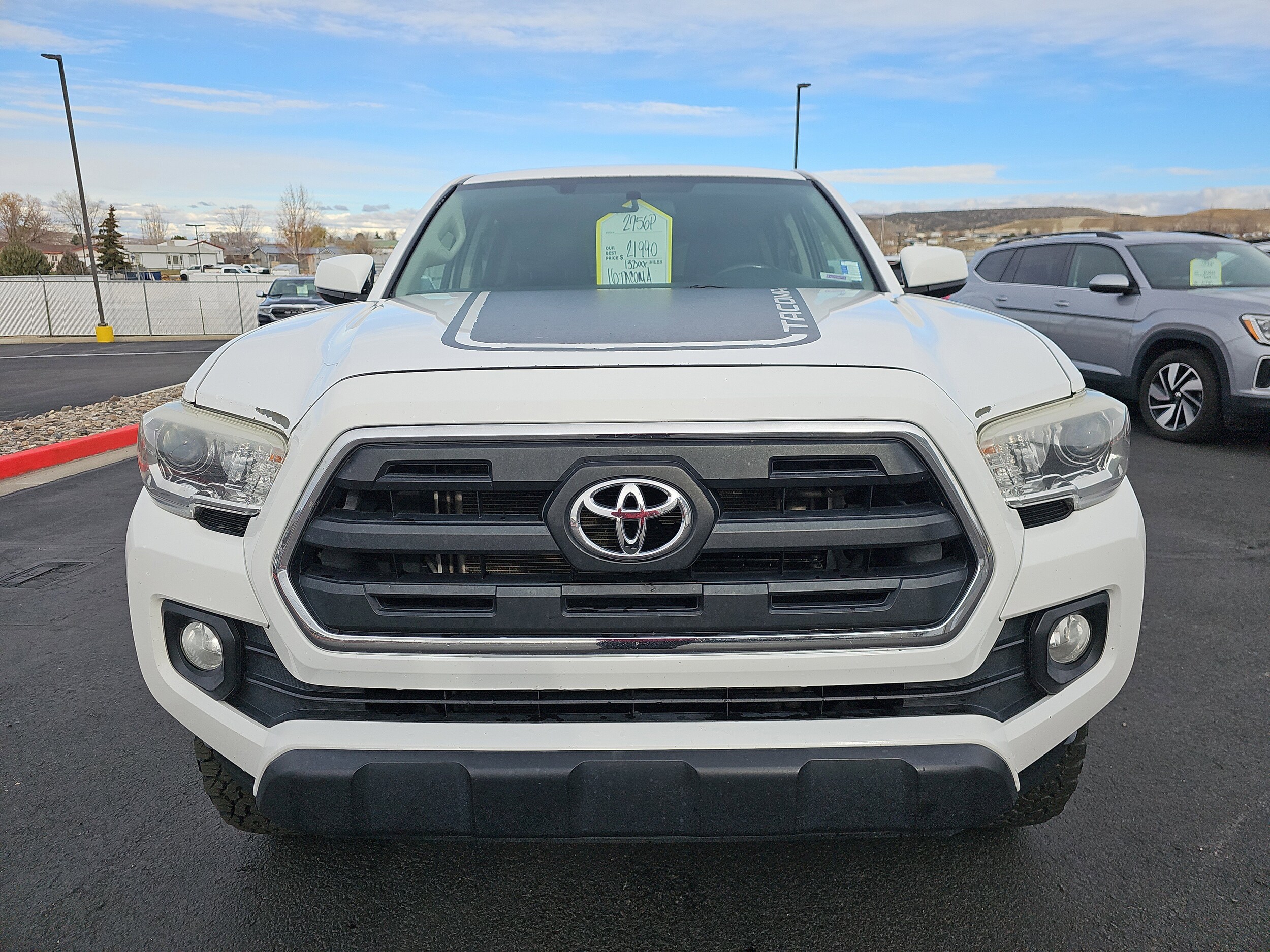 2016 Toyota Tacoma Double Cab photo 2