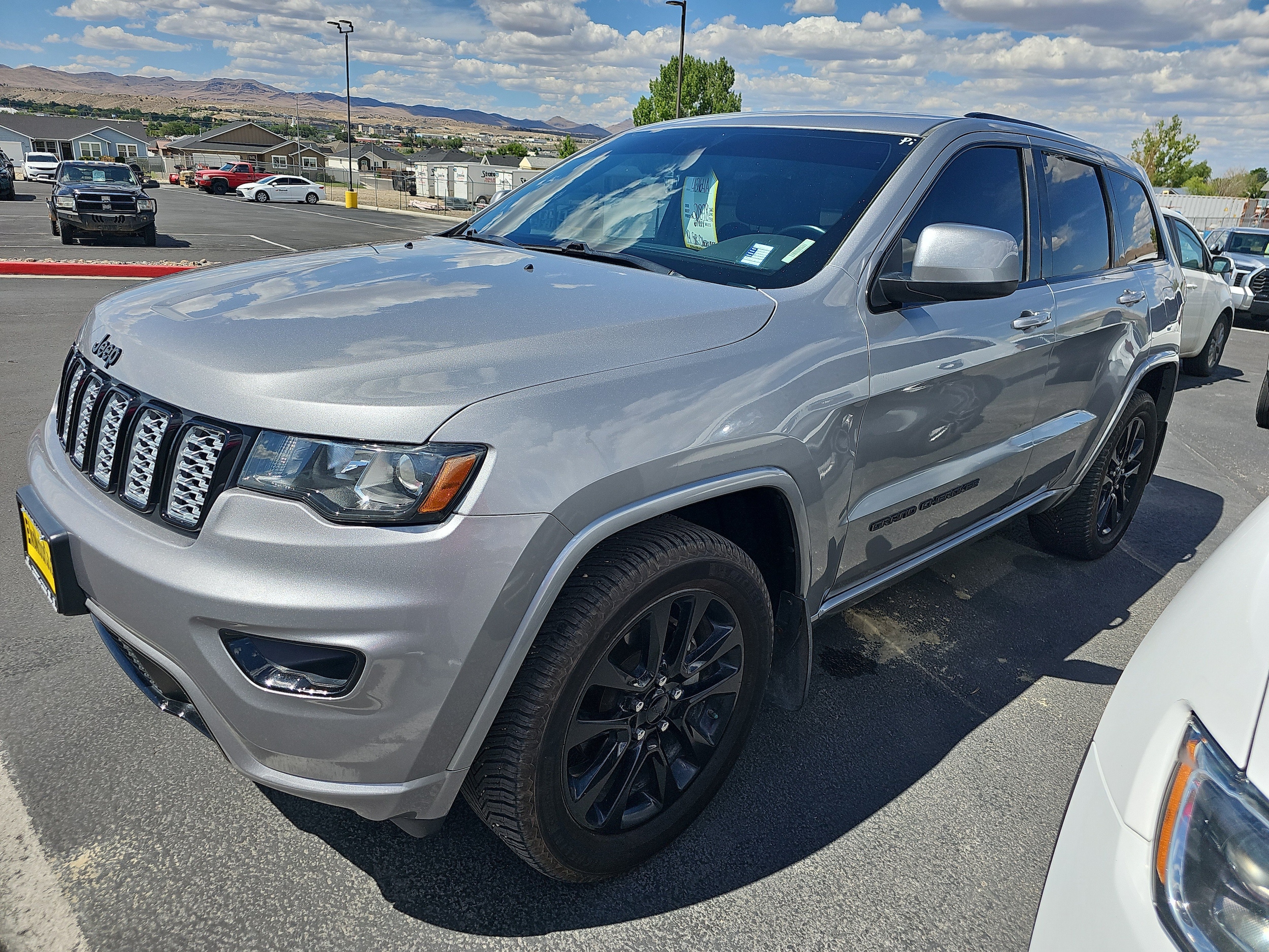 2019 Jeep Grand Cherokee Altitude 4WD's photo