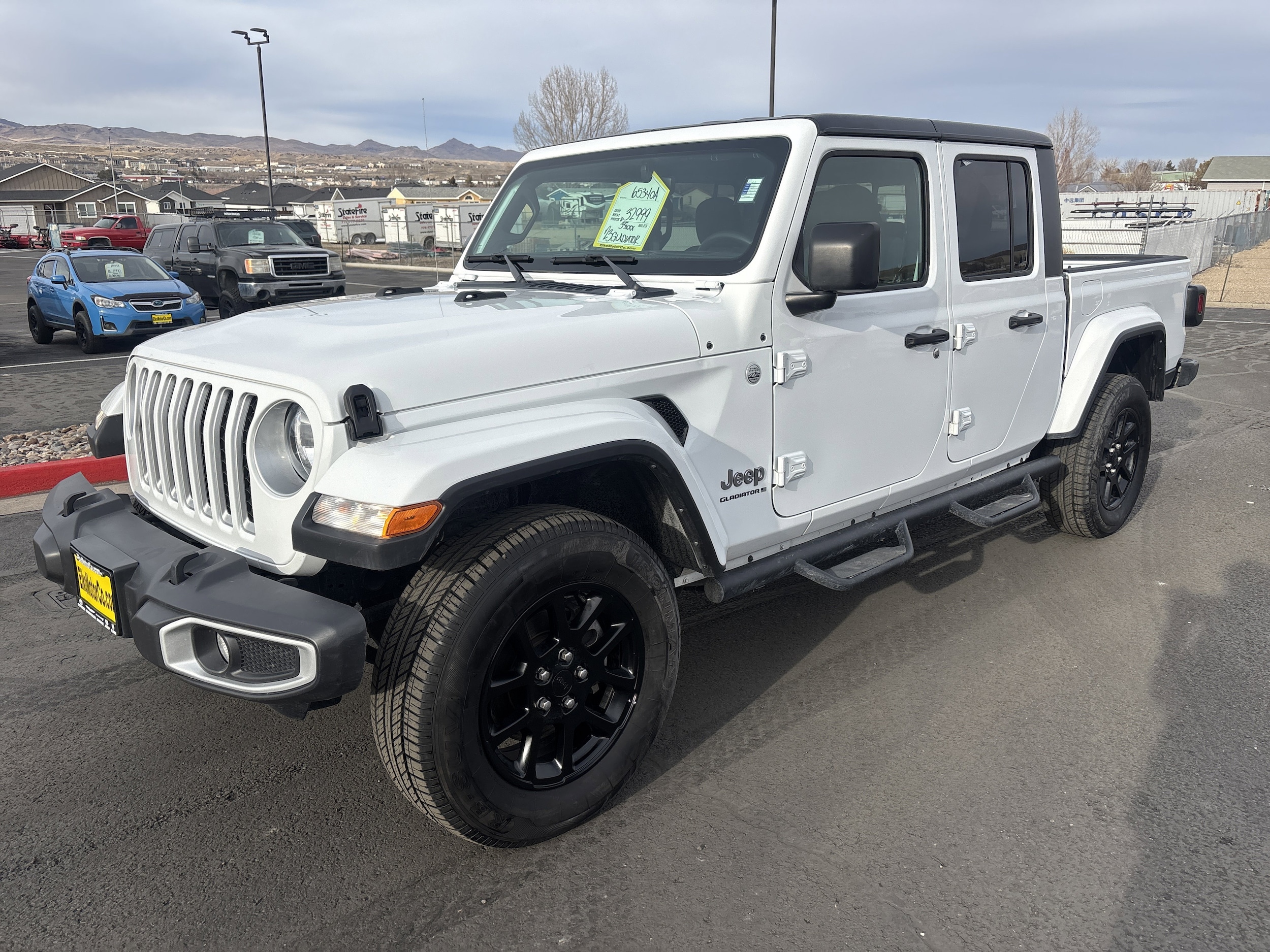 2023 Jeep Gladiator Overland