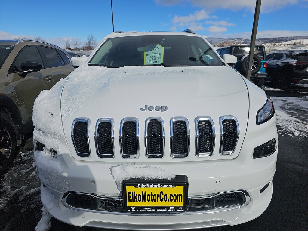Used 2017 Jeep Cherokee OVRLND SUV