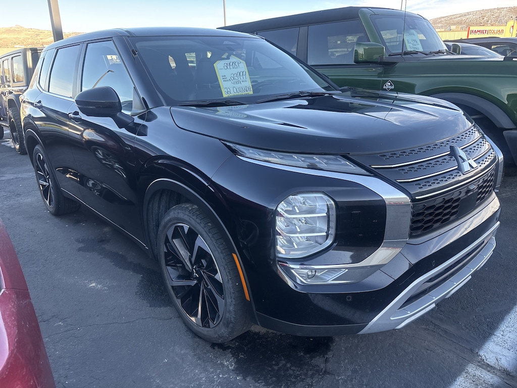 Used 2022 Mitsubishi Outlander CUV