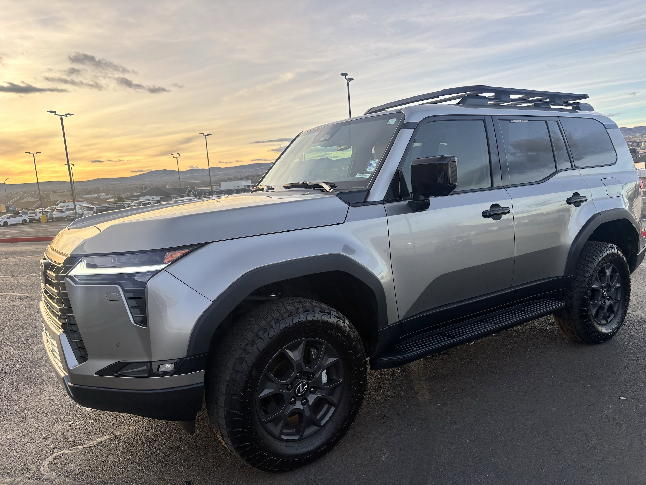 2025 Lexus GX 460 550 Overtrail's photo