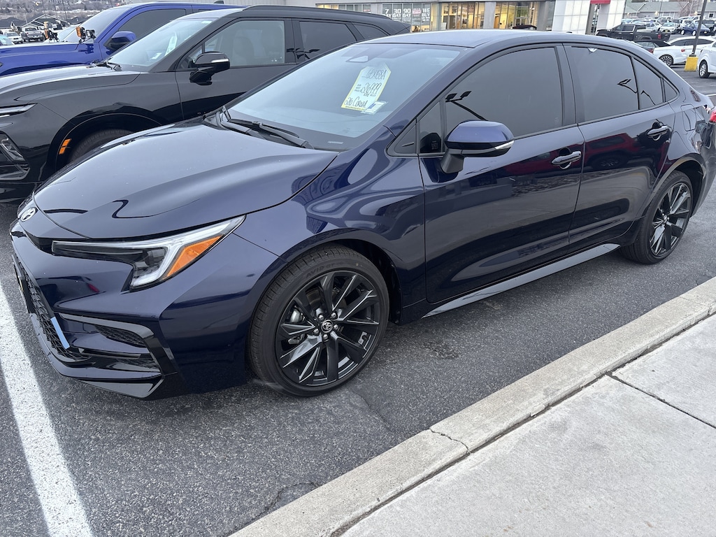 Used 2026 Toyota Corolla SE Sedan