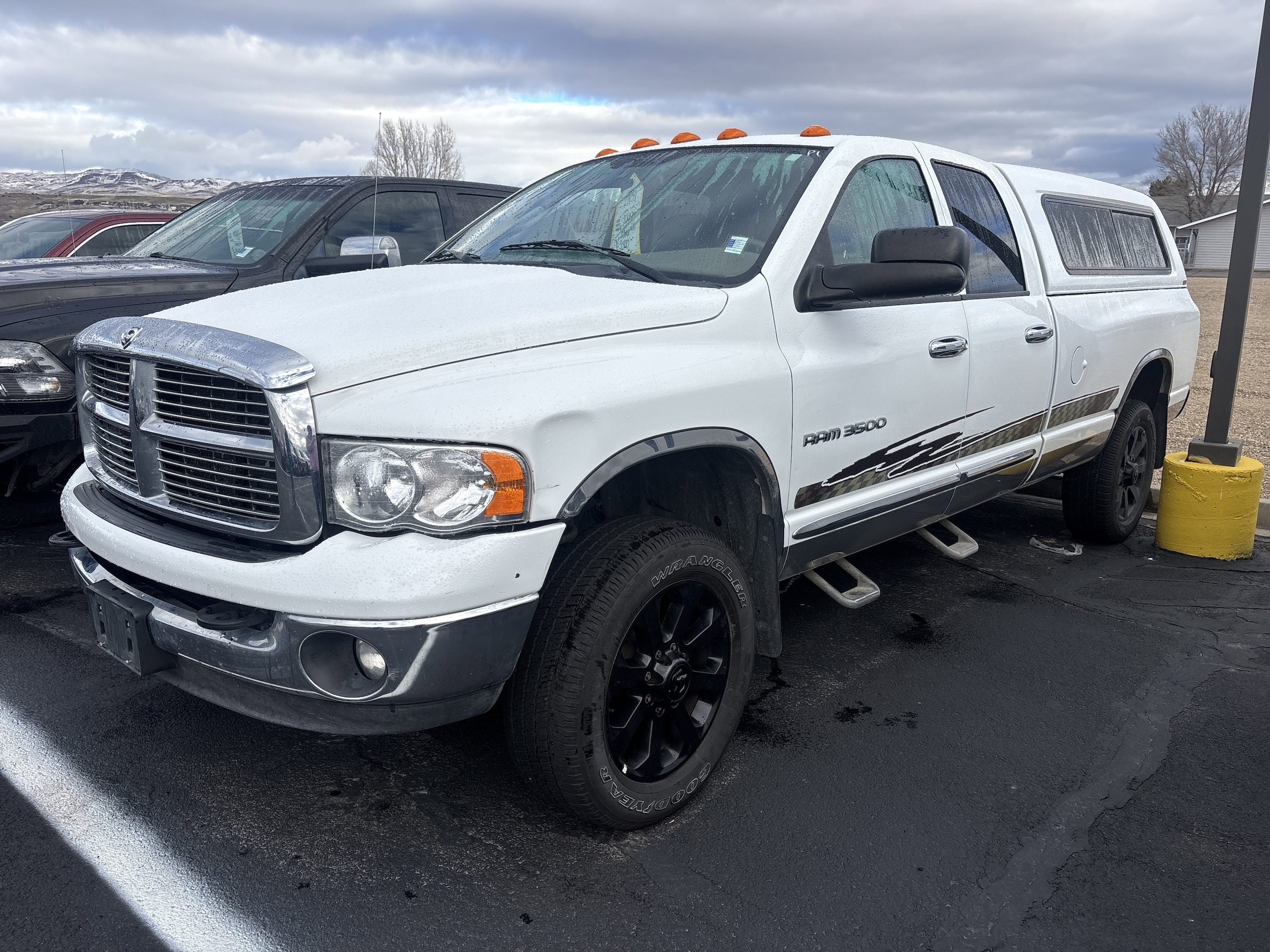 2004 Dodge Ram 3500 Pickup Laramie's photo