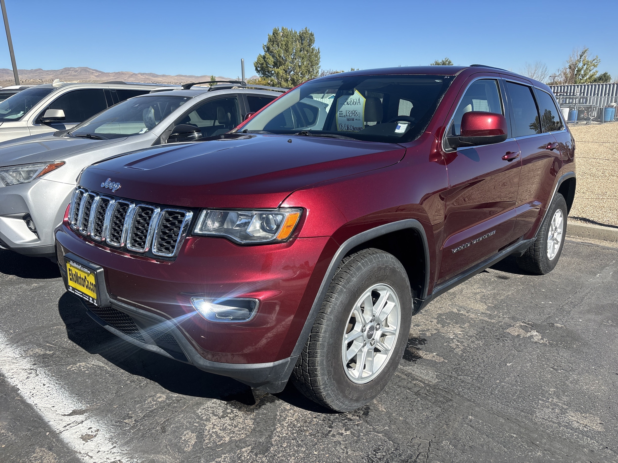 Used 2018 Jeep Grand Cherokee Laredo with VIN 1C4RJFAG4JC308758 for sale in Elko, NV