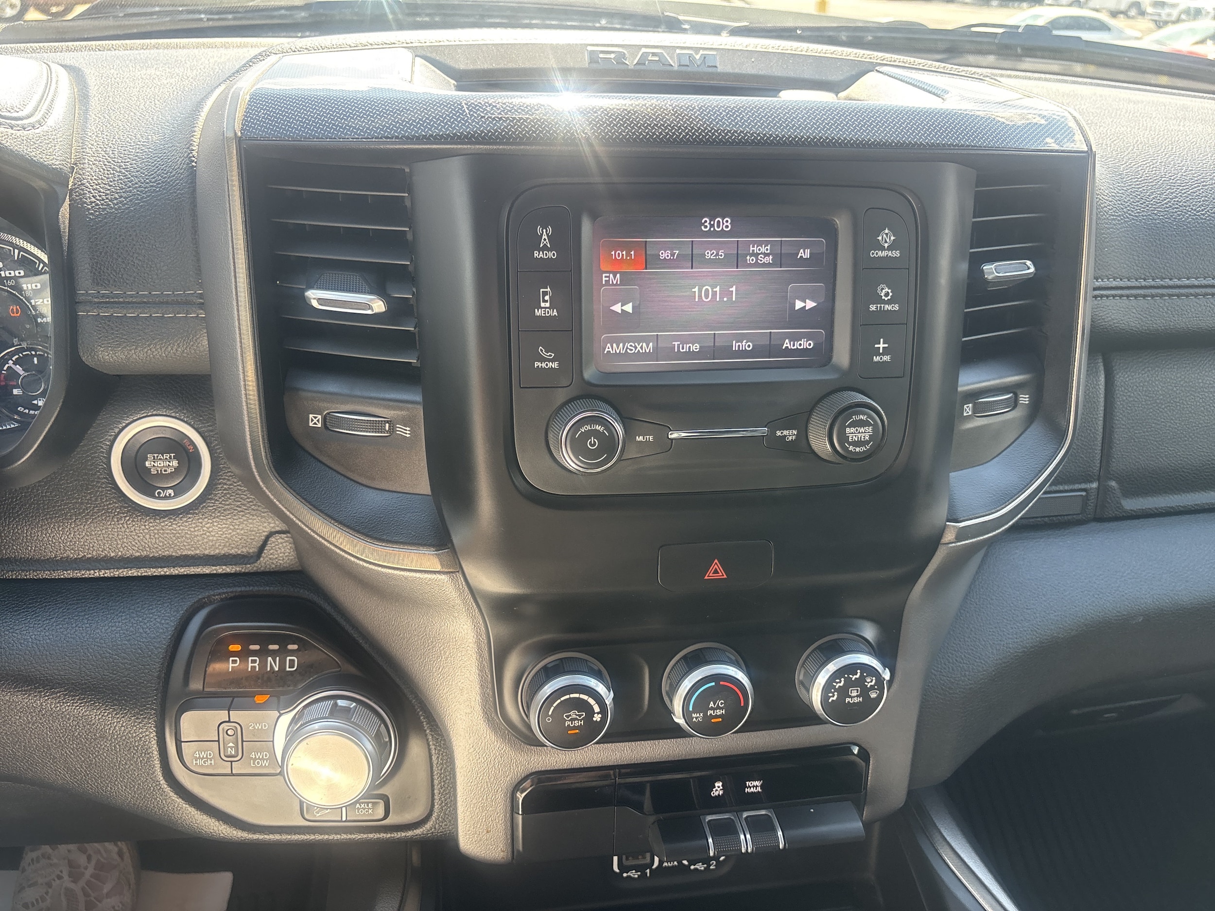 2020 RAM Ram 1500 Pickup Rebel - Photo 17