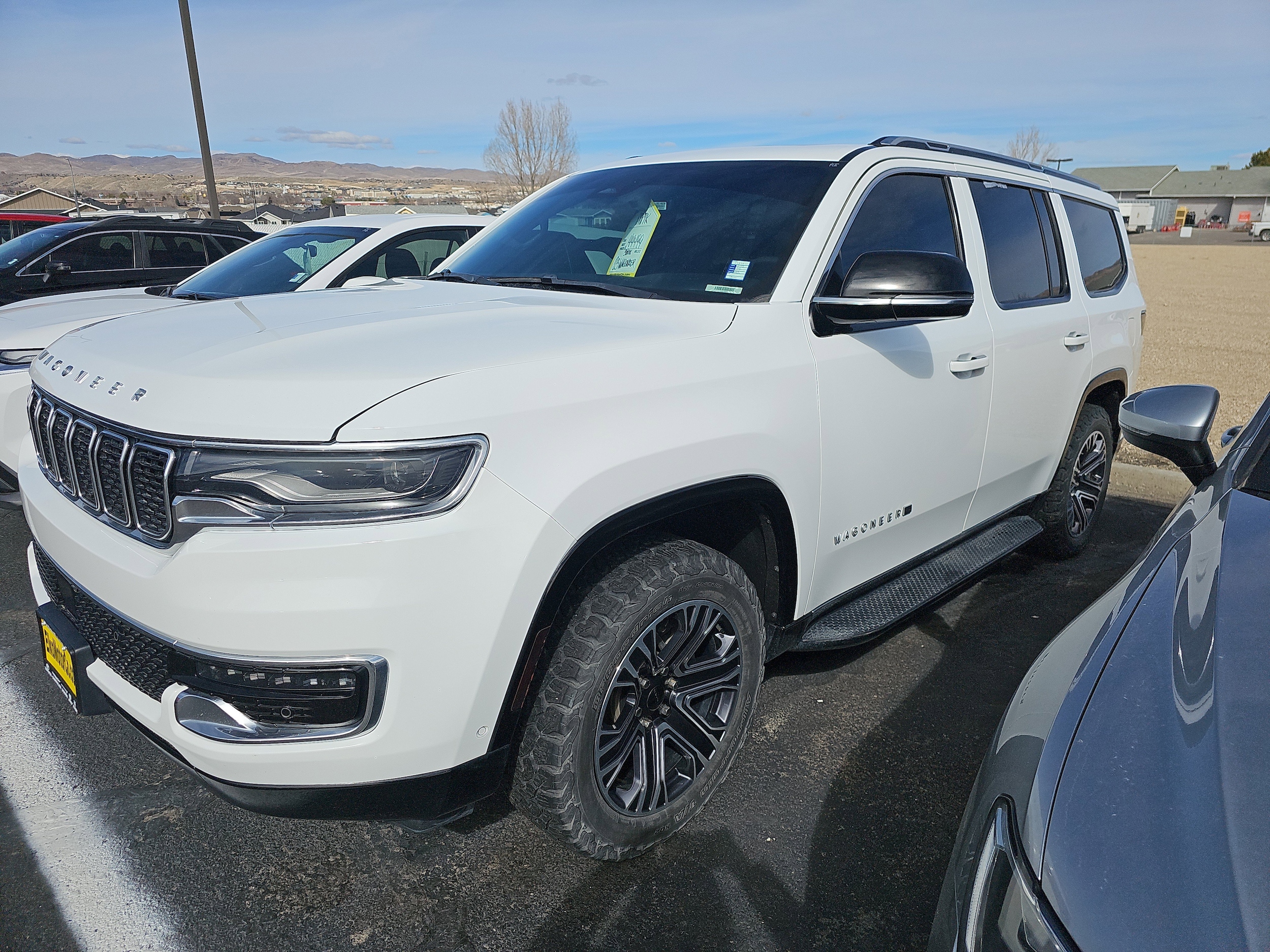 2023 Jeep Wagoneer 4WD