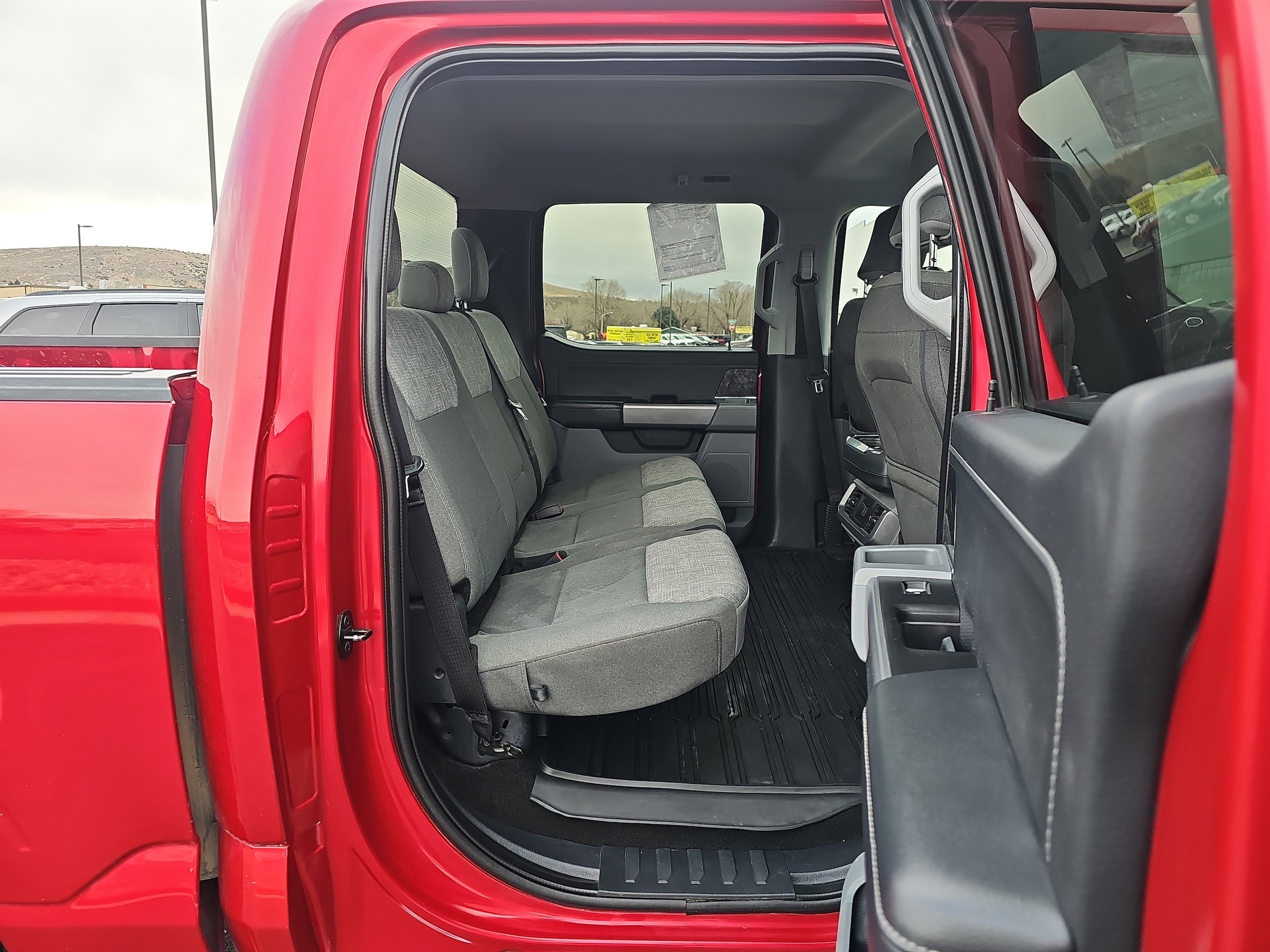 2022 Ford F-150 XLT - Photo 12