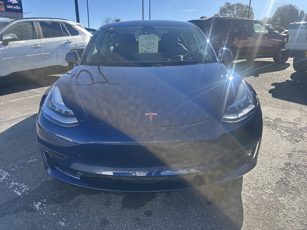 Used 2018 Tesla Model 3  Sedan