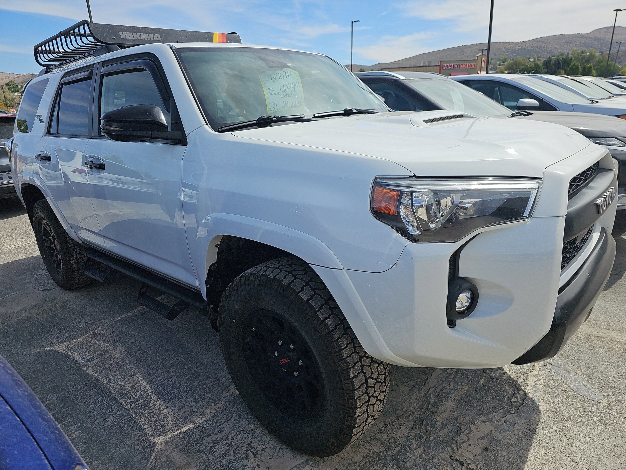 2021 Toyota 4Runner Venture Special Edition photo 3