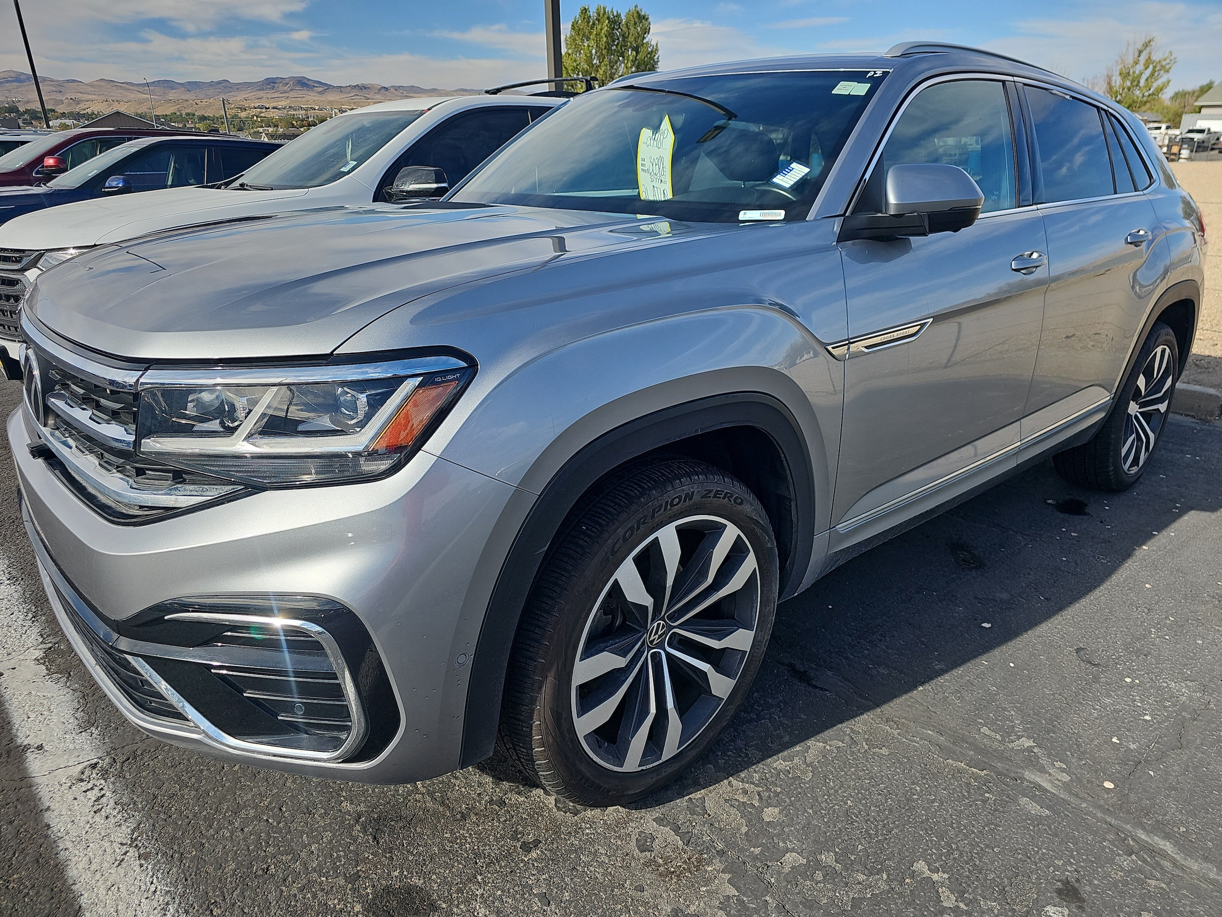 2021 Volkswagen Atlas Cross Sport SEL Premium R-Line