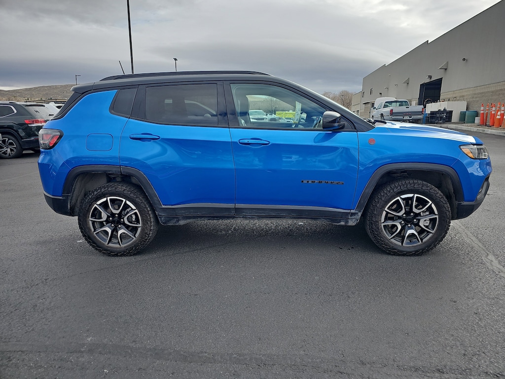 Used 2024 Jeep Compass Trailhawk SUV