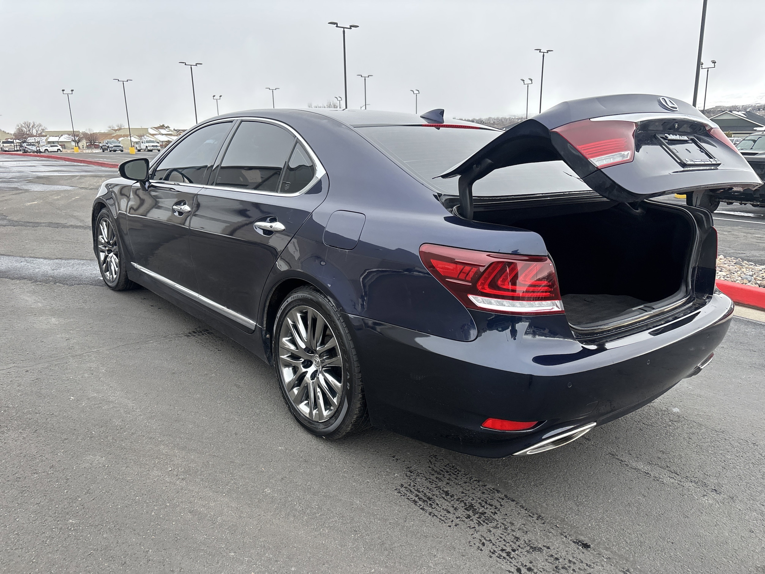 2017 Lexus LS Base - Photo 11