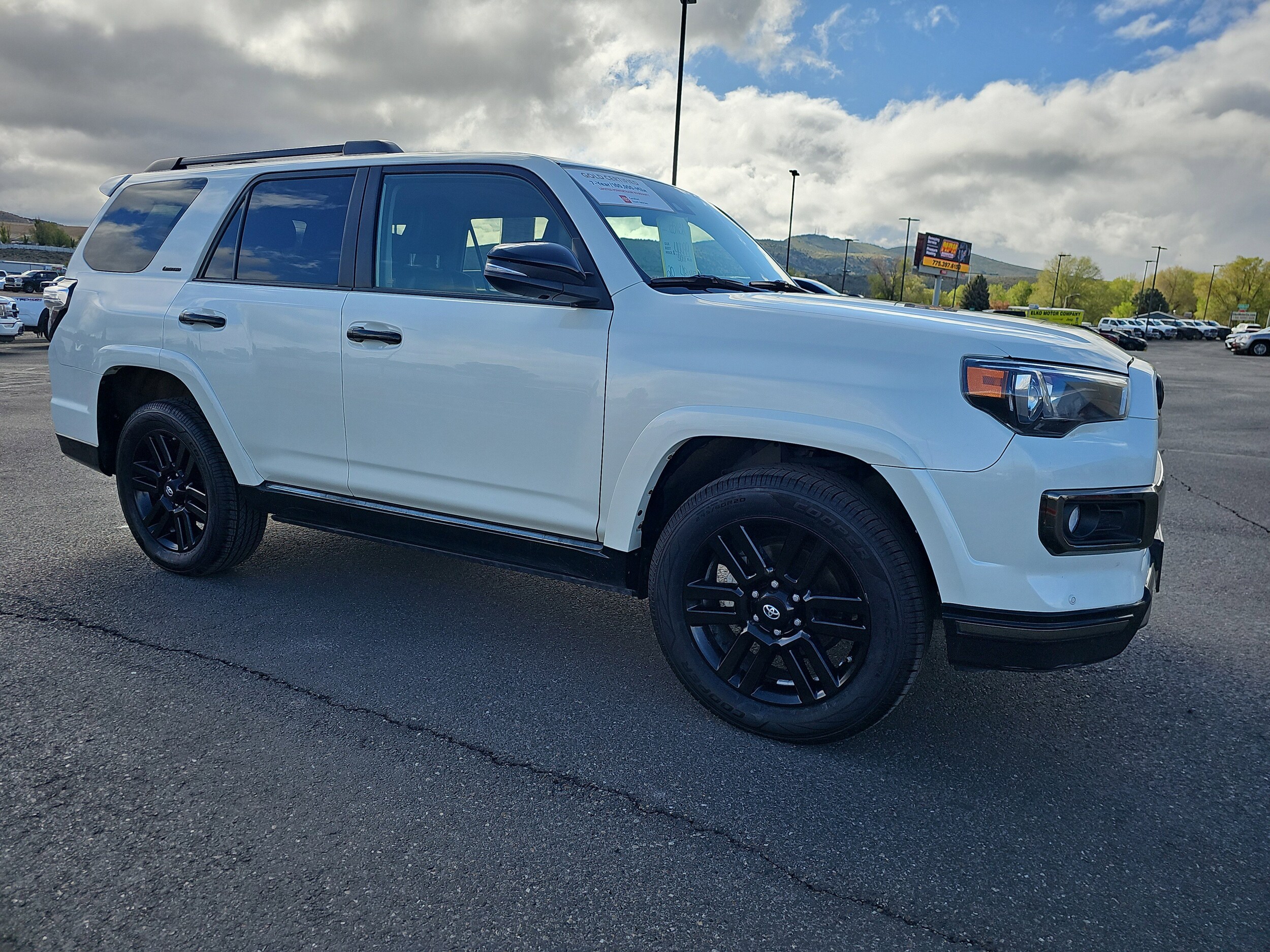 2020 Toyota 4Runner Limited photo 3