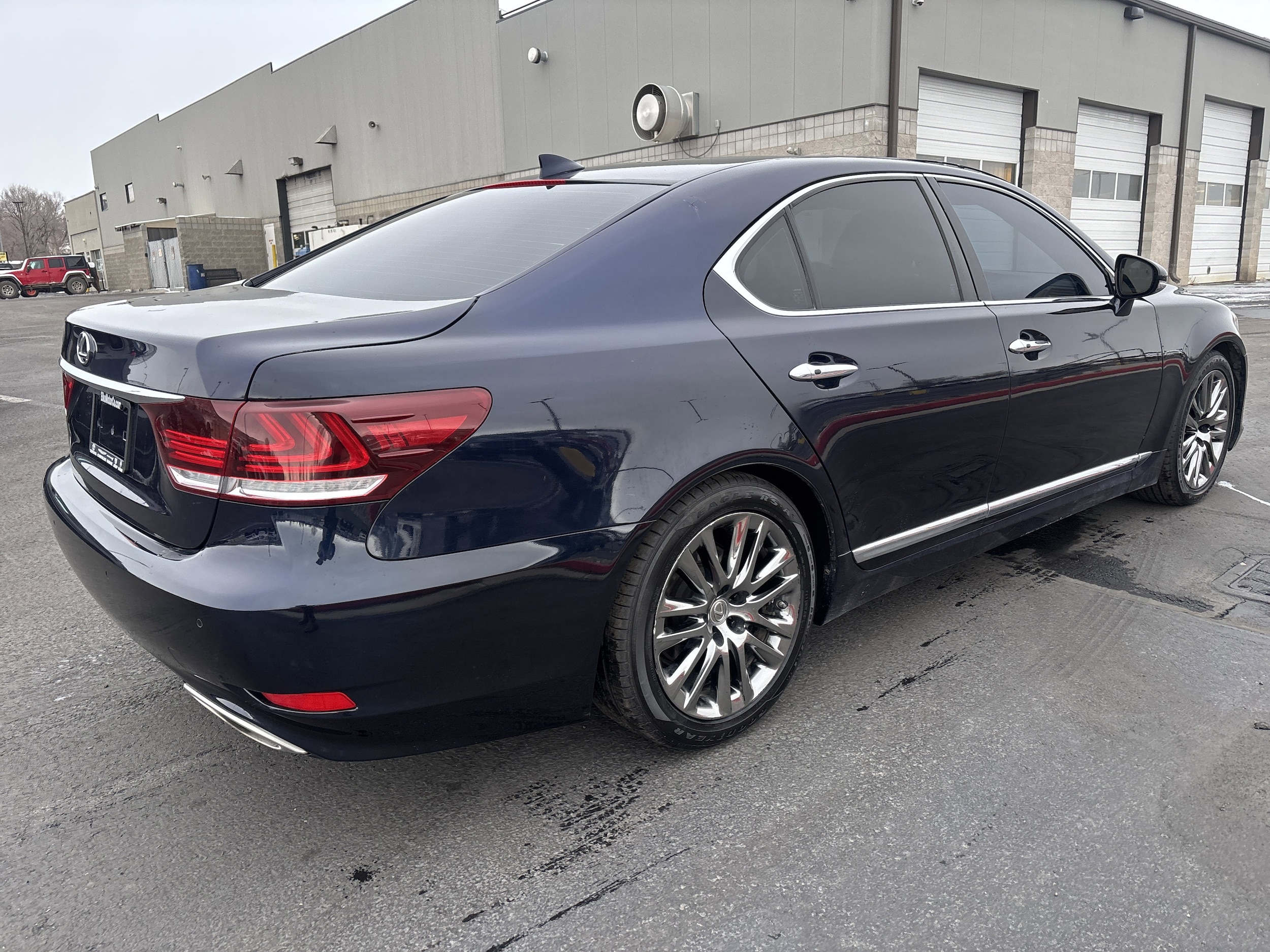 2017 Lexus LS Base - Photo 8