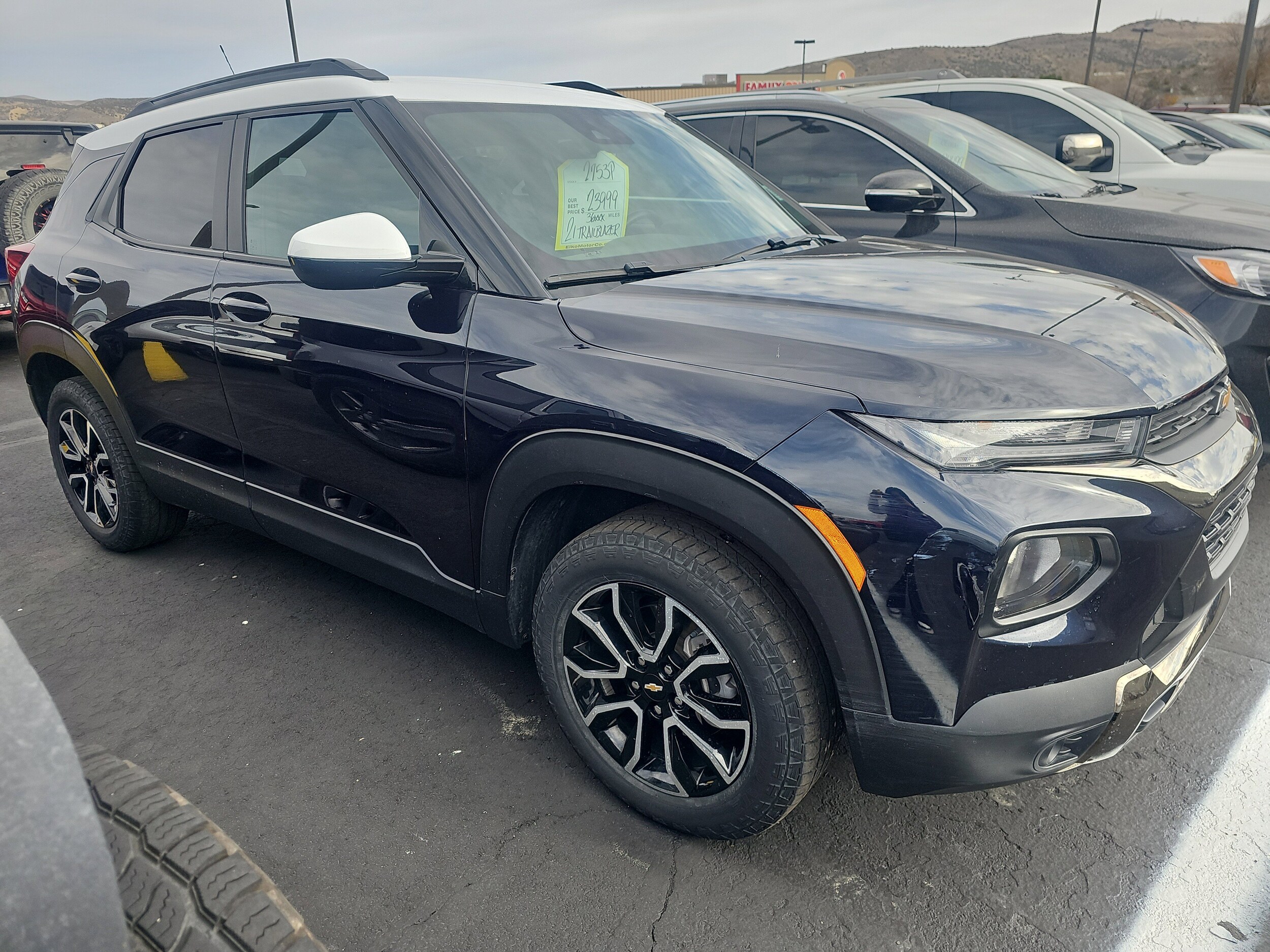 2021 Chevrolet Trailblazer ACTIV photo 2
