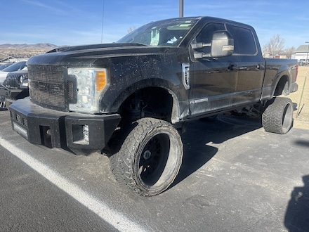 2017 Ford F-250 Truck Crew Cab