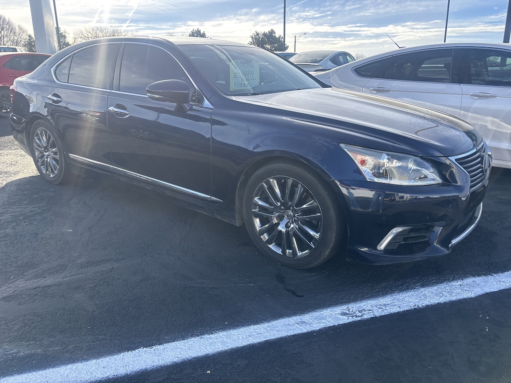 Used 2017 Lexus LS 460 Sedan