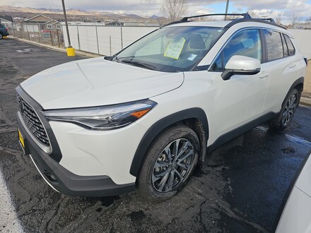 2024 Toyota Corolla Cross XLE SUV