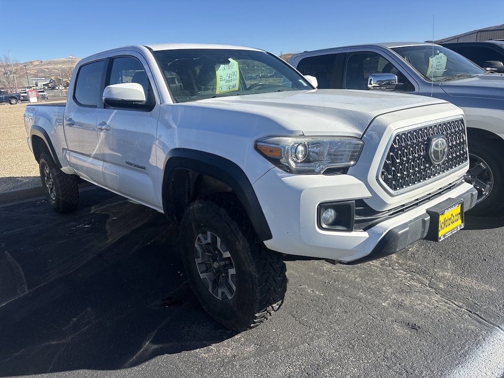 Used 2018 Toyota Tacoma Truck Double Cab