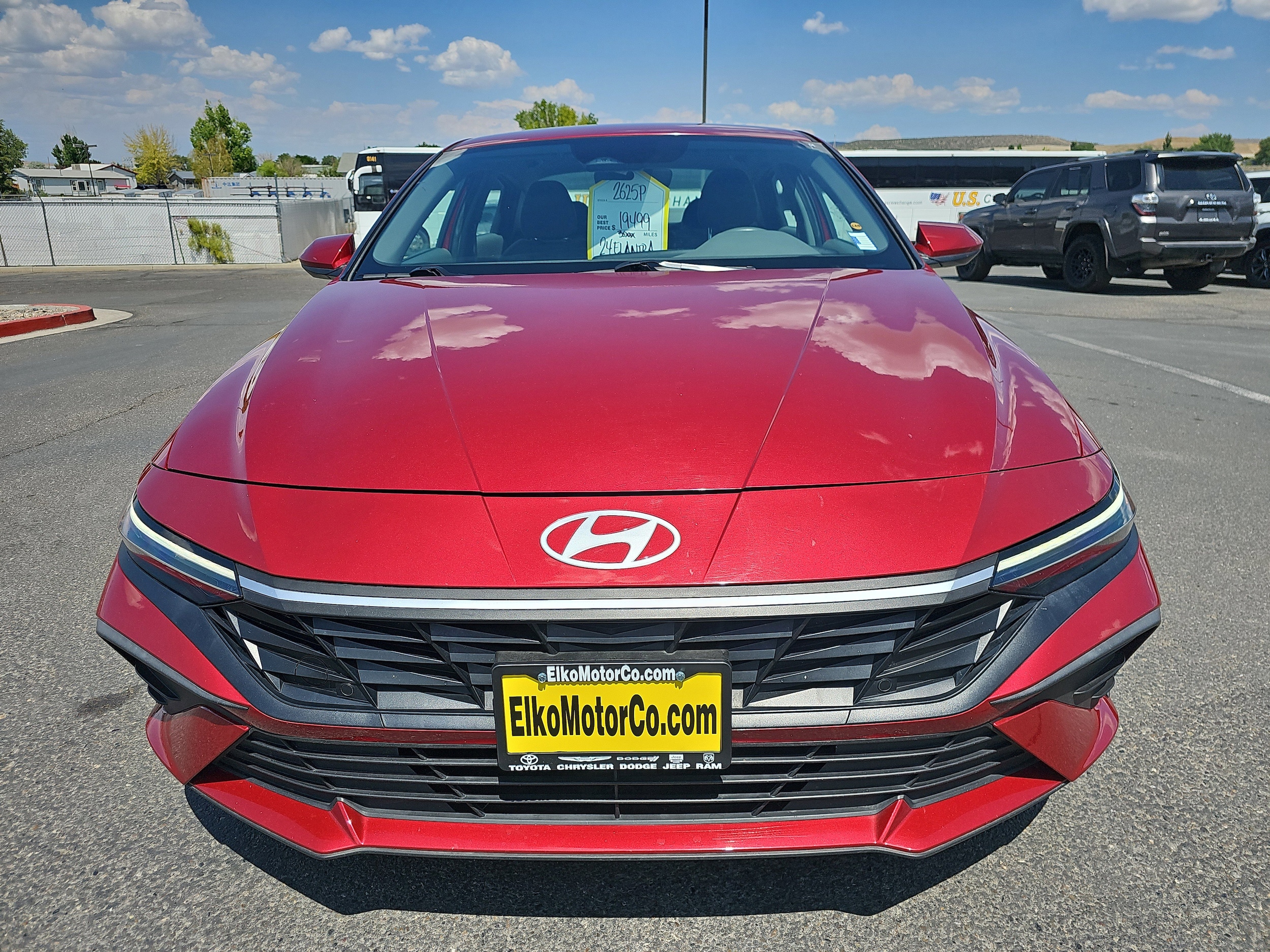 Used 2024 Hyundai Elantra SE with VIN KMHLL4DG5RU637616 for sale in Elko, NV