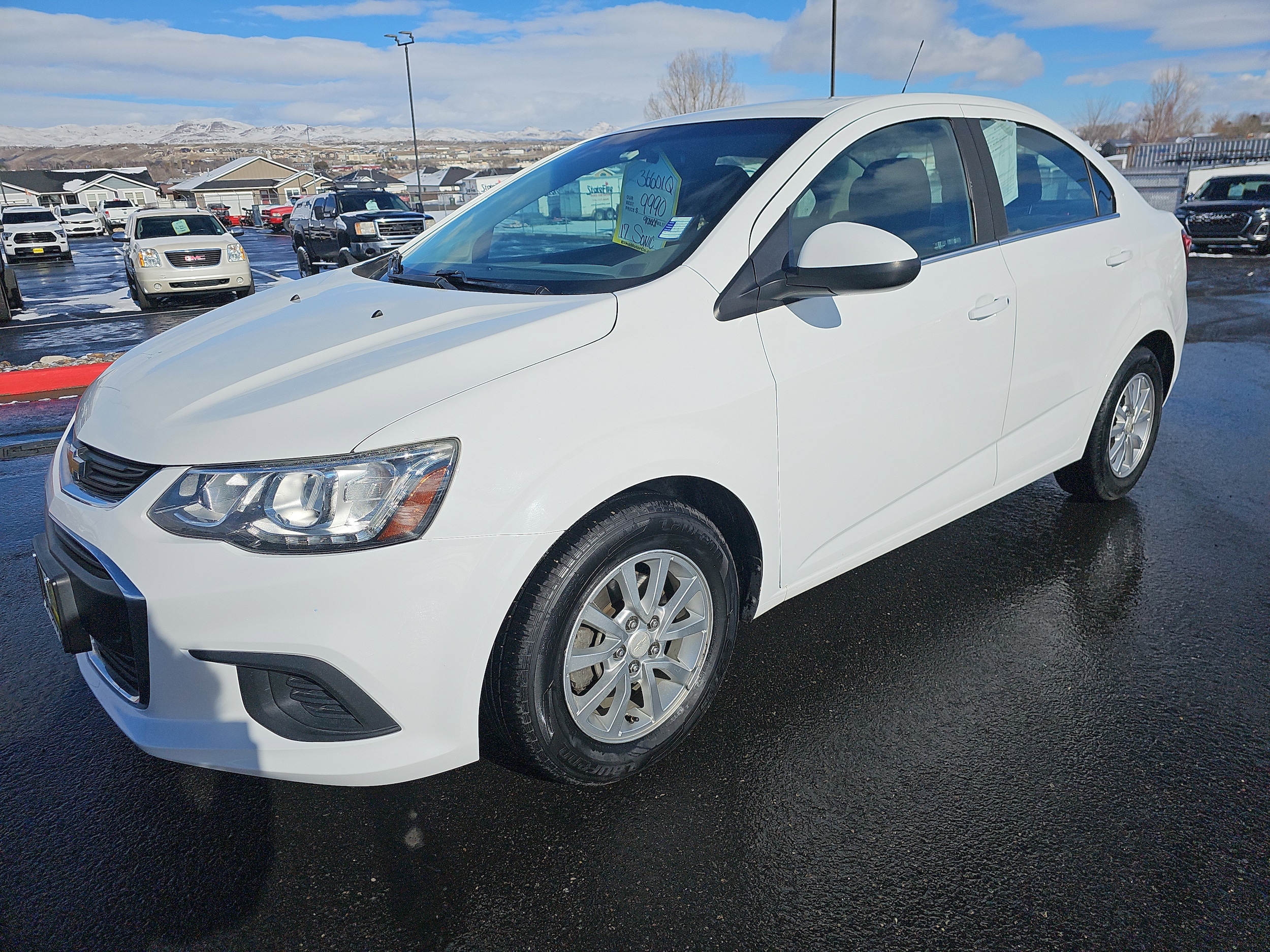 2017 Chevrolet Sonic LT