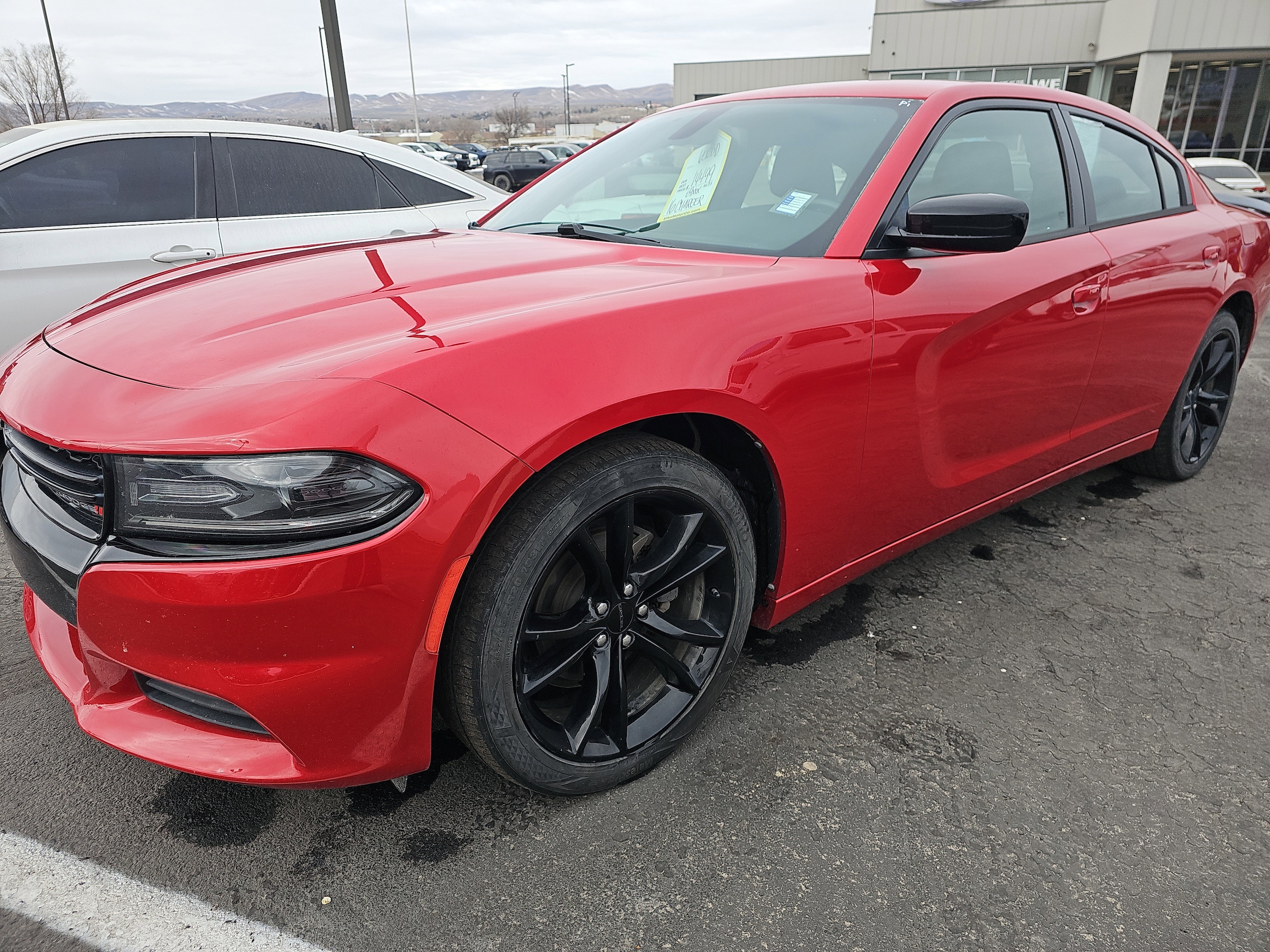 2016 Dodge Charger SE