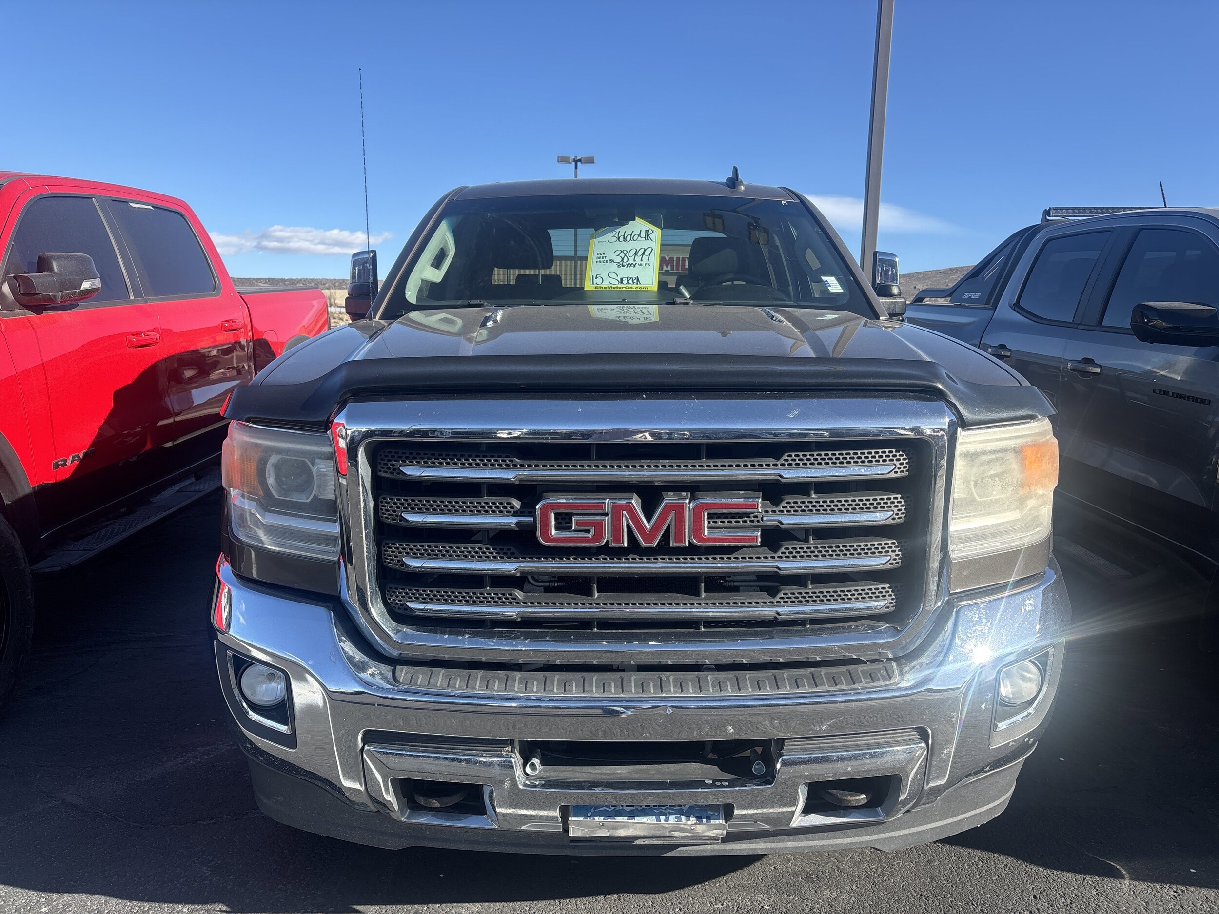 2015 Gmc Sierra SLE photo 2
