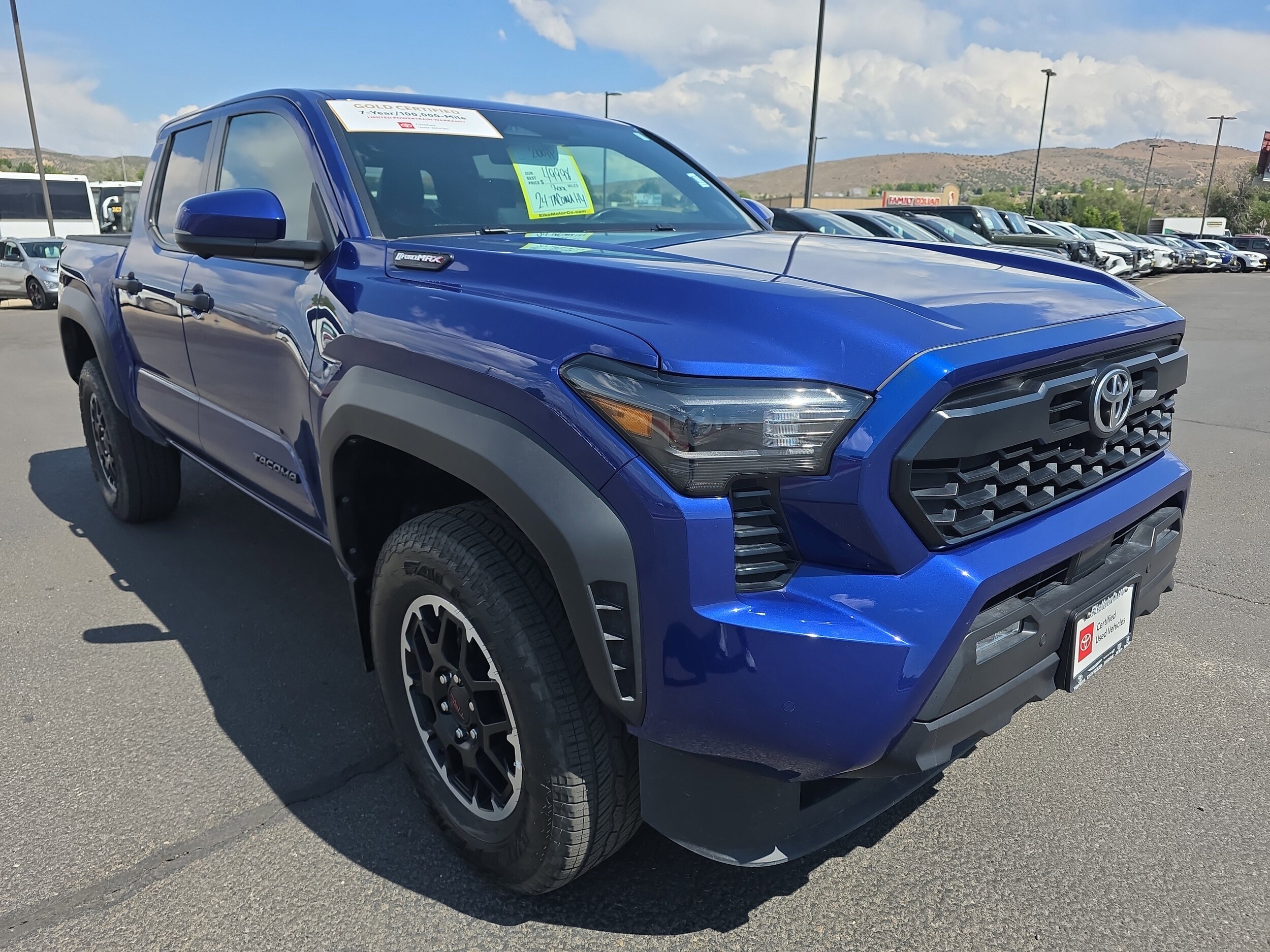 2024 Toyota Tacoma photo 3