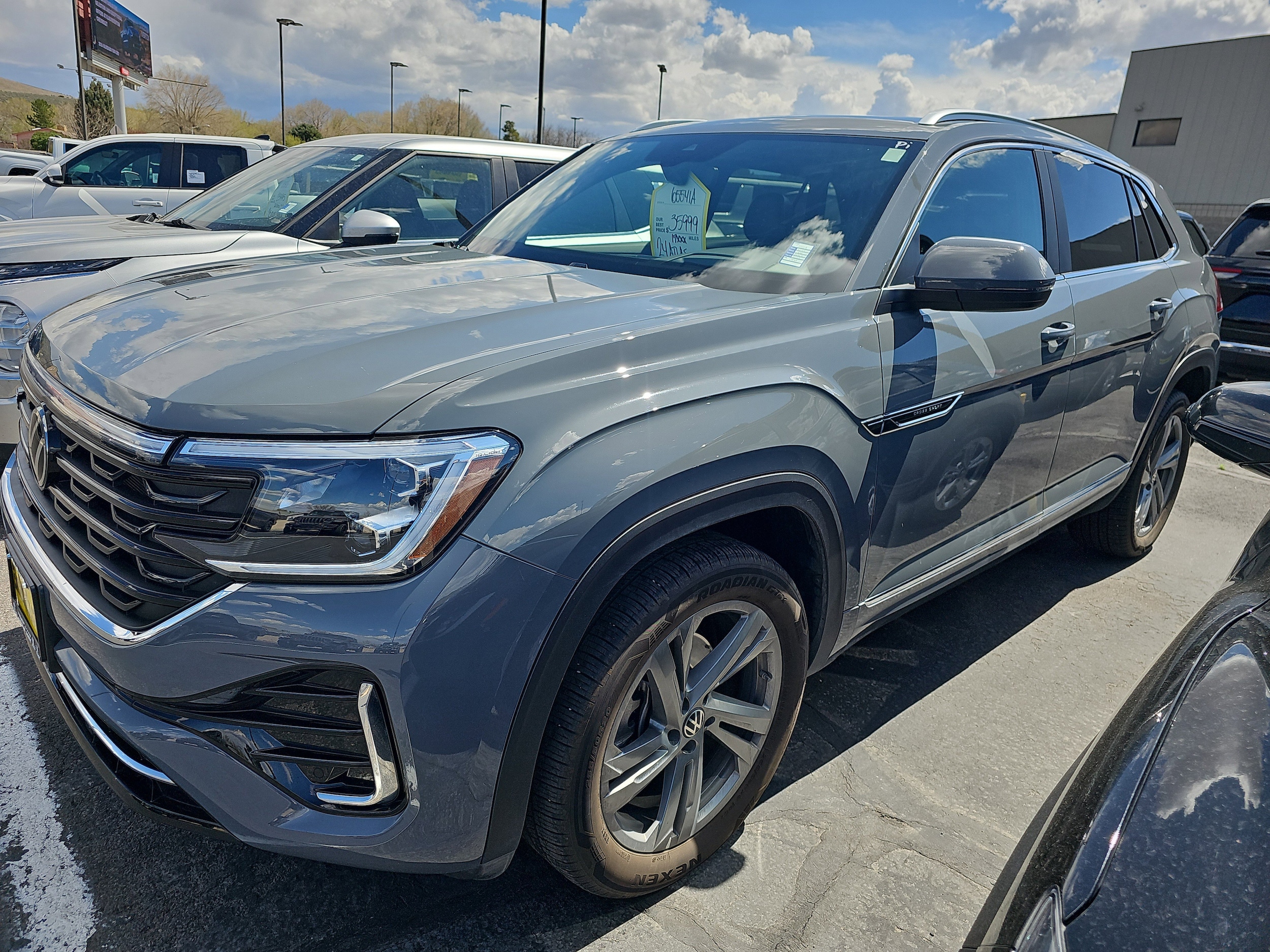 2024 Volkswagen Atlas Cross Sport
