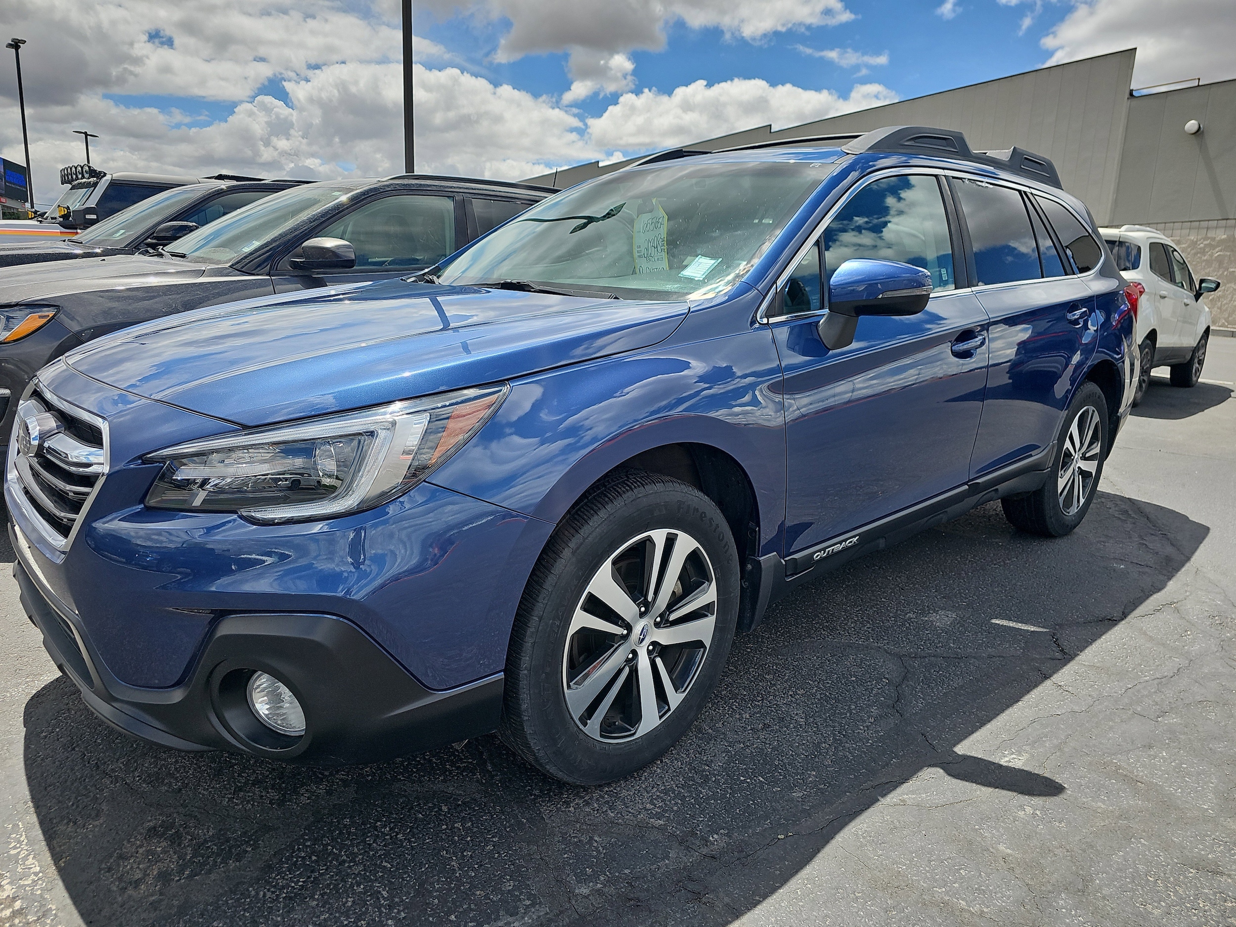 2019 Subaru Outback 2.5i Limited's photo
