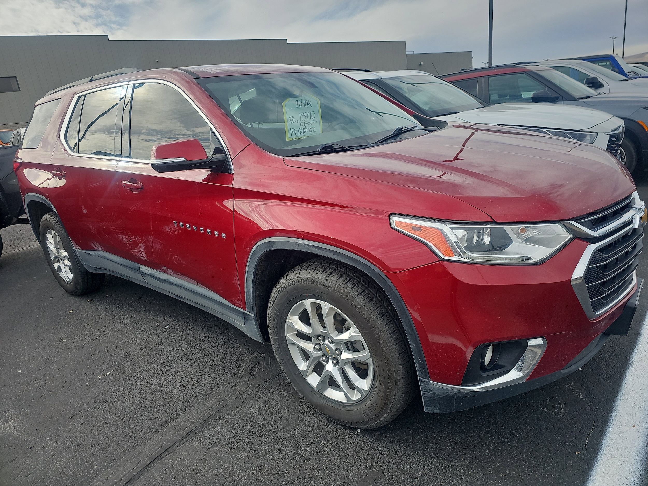 2019 Chevrolet Traverse photo 3