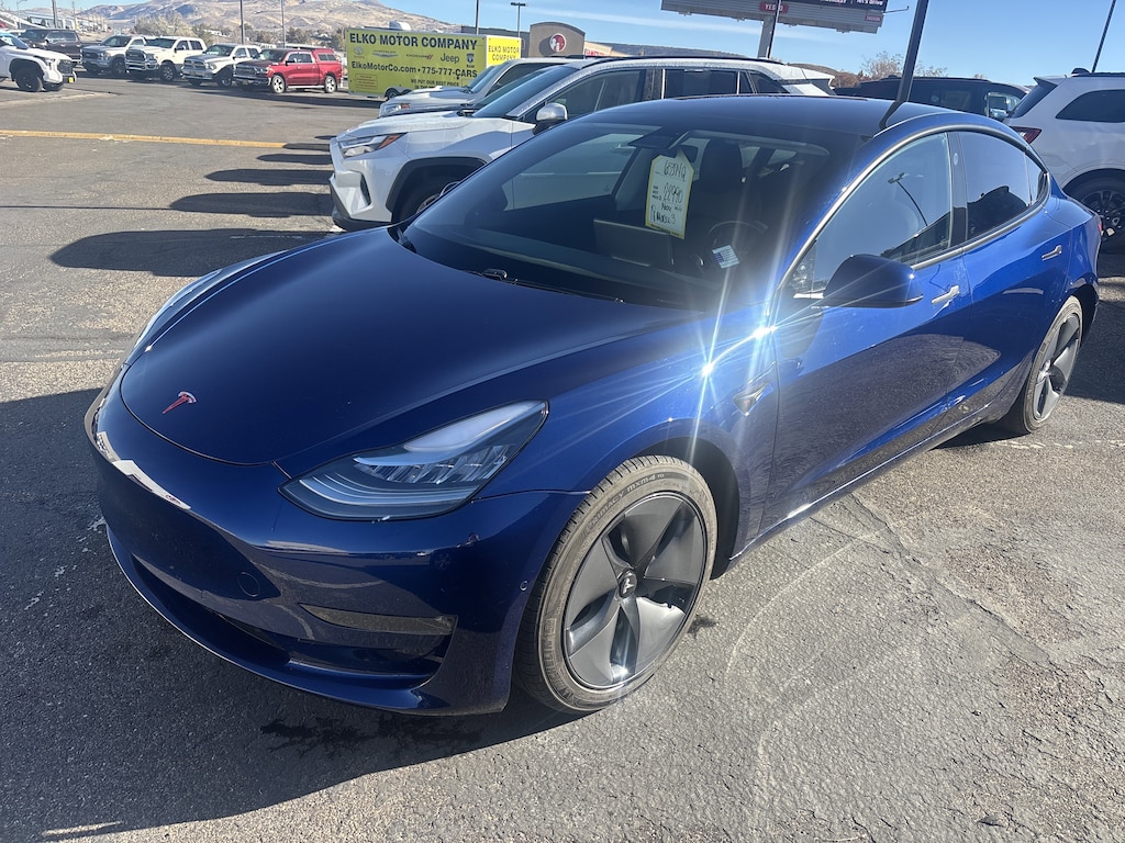 Used 2018 Tesla Model 3  Sedan