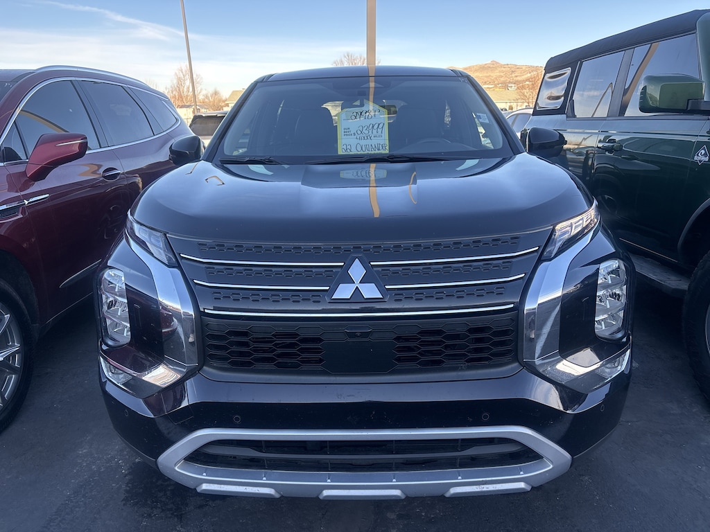 Used 2022 Mitsubishi Outlander CUV