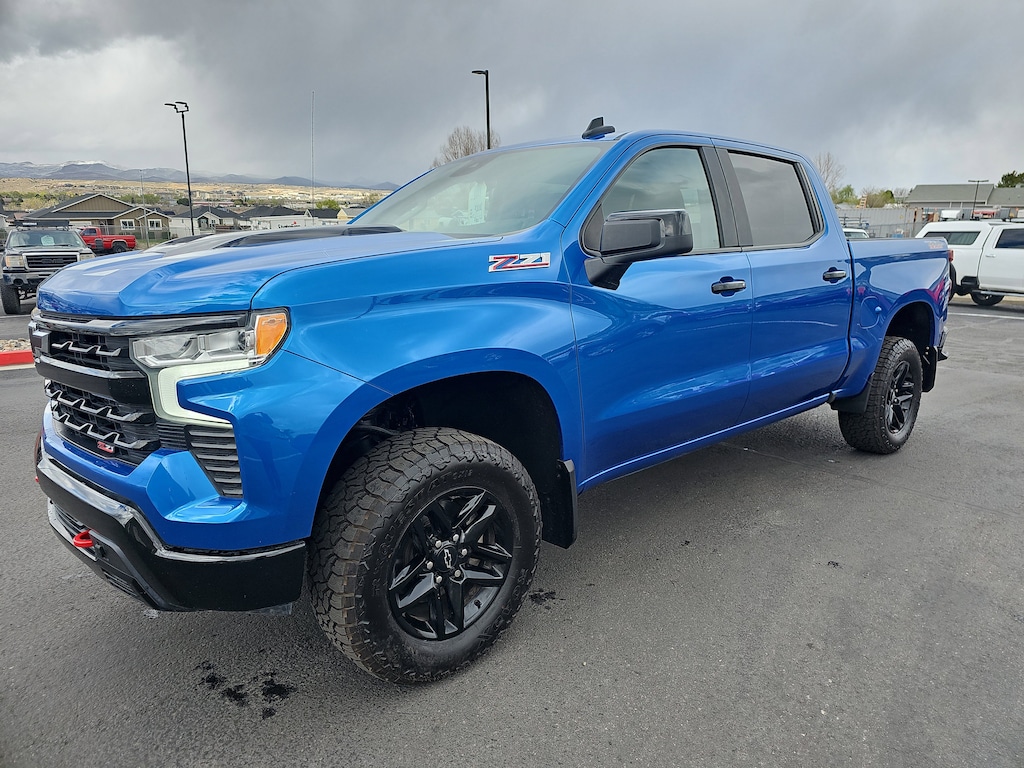 Used 2022 Chevrolet Silverado 1500 TRAILBOSSL Truck Crew Cab